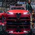 Ragazze Alfa Romeo Salone di Ginevra 2017