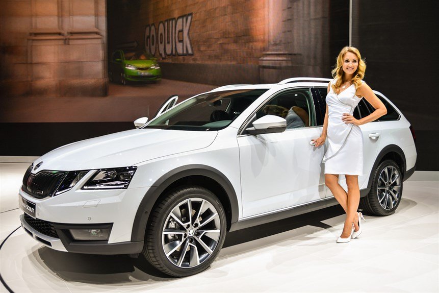 Ragazze Salone di Ginevra 2017 Skoda