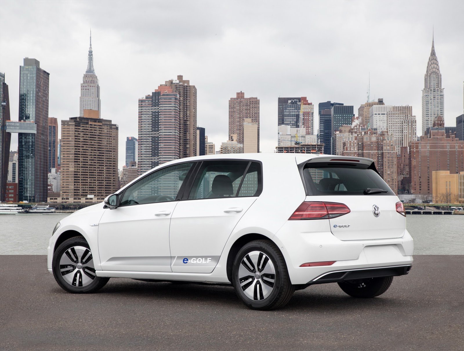 Foto nuova Volkswagen Golf e golf 2017
