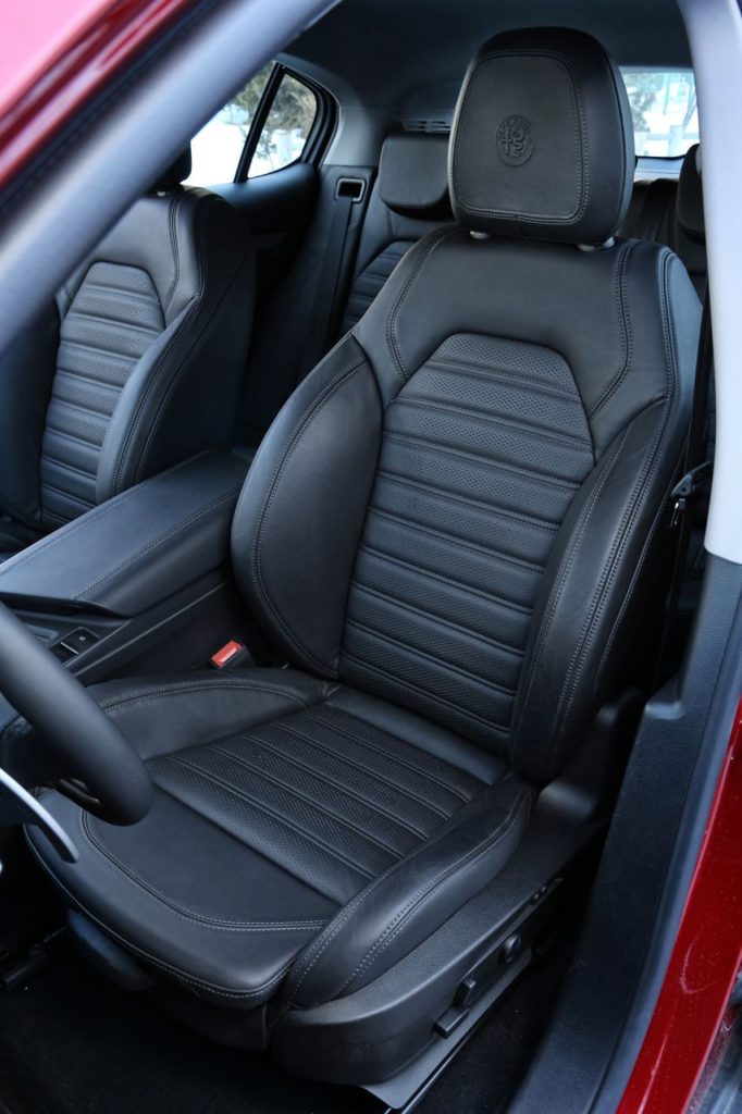 Sedili Alfa Romeo Stelvio 2017