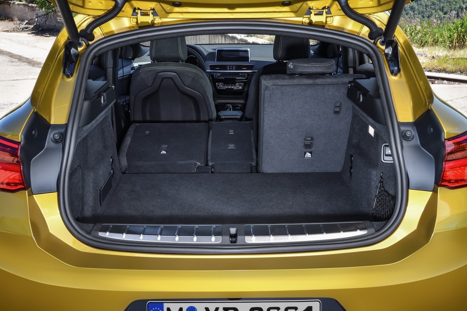 Bagagliaio nuova BMW X2