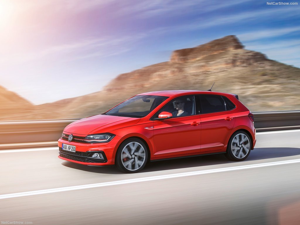 Nuova Volkswagen POLO GTI 2018 Immagini Prezzo Prestazioni Uscita
