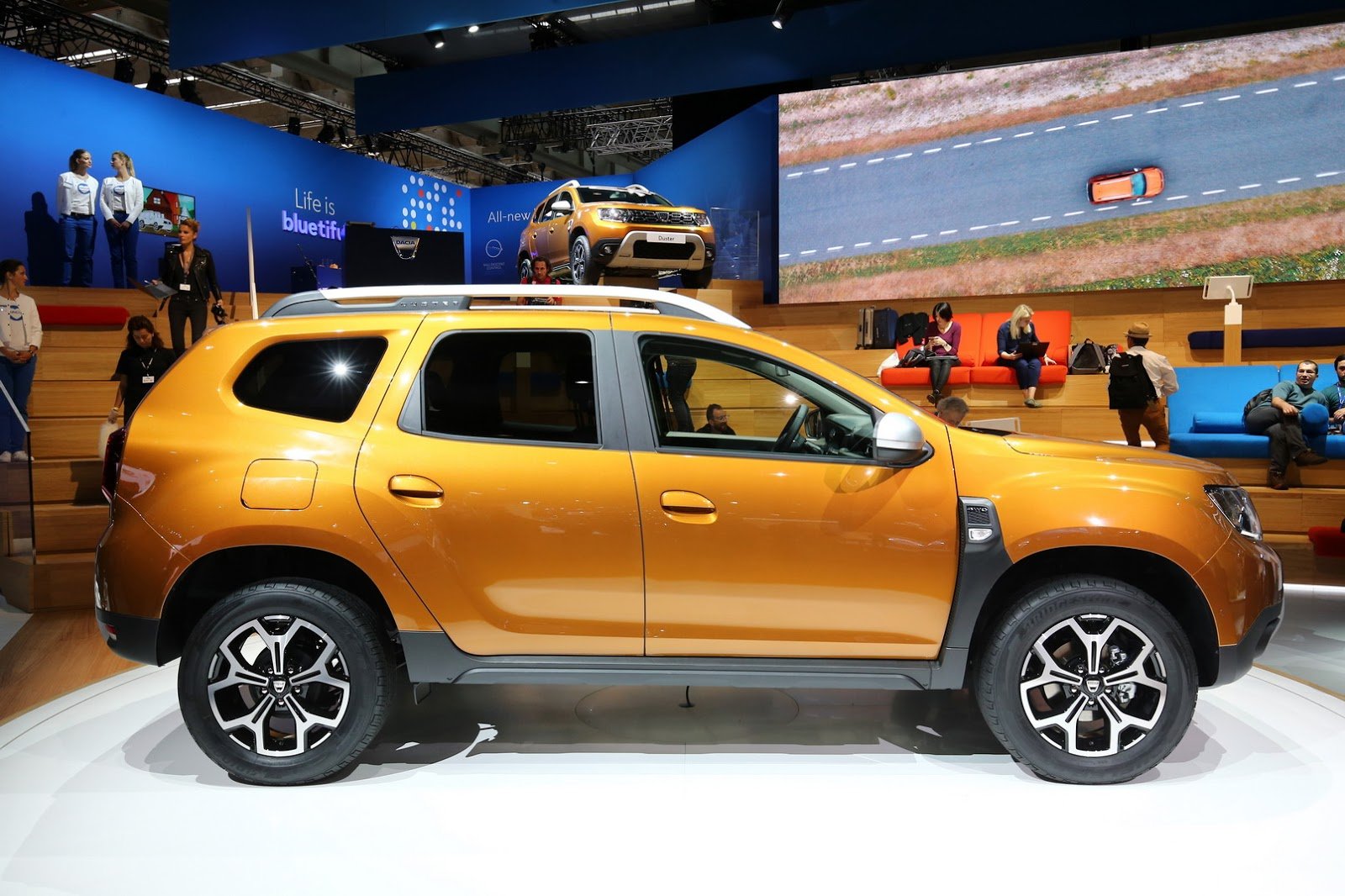 Immagini Nuova Dacia Duster 2018