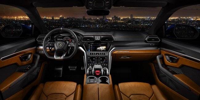 Interni Suv Lamborghini Urus 2018