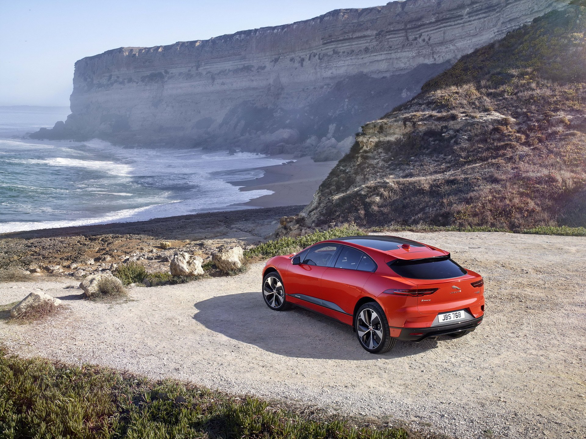 Foto Nuovo crossover Jaguar I Pace elettrica