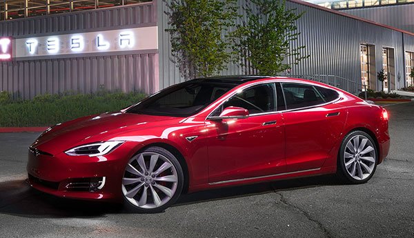 Tesla Model S Prezzi