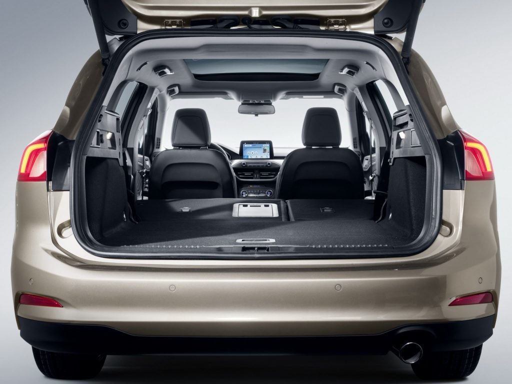Capacita vano bagagli nuova Ford Focus Titanium Autonext