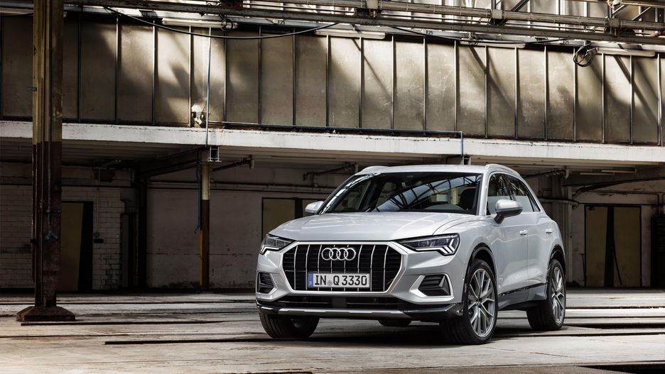 Foto frontale Nuova Audi Q3 2018