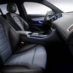 Sedili e abitacolo nuovo Suv elettrico Mercedes EQC 2019