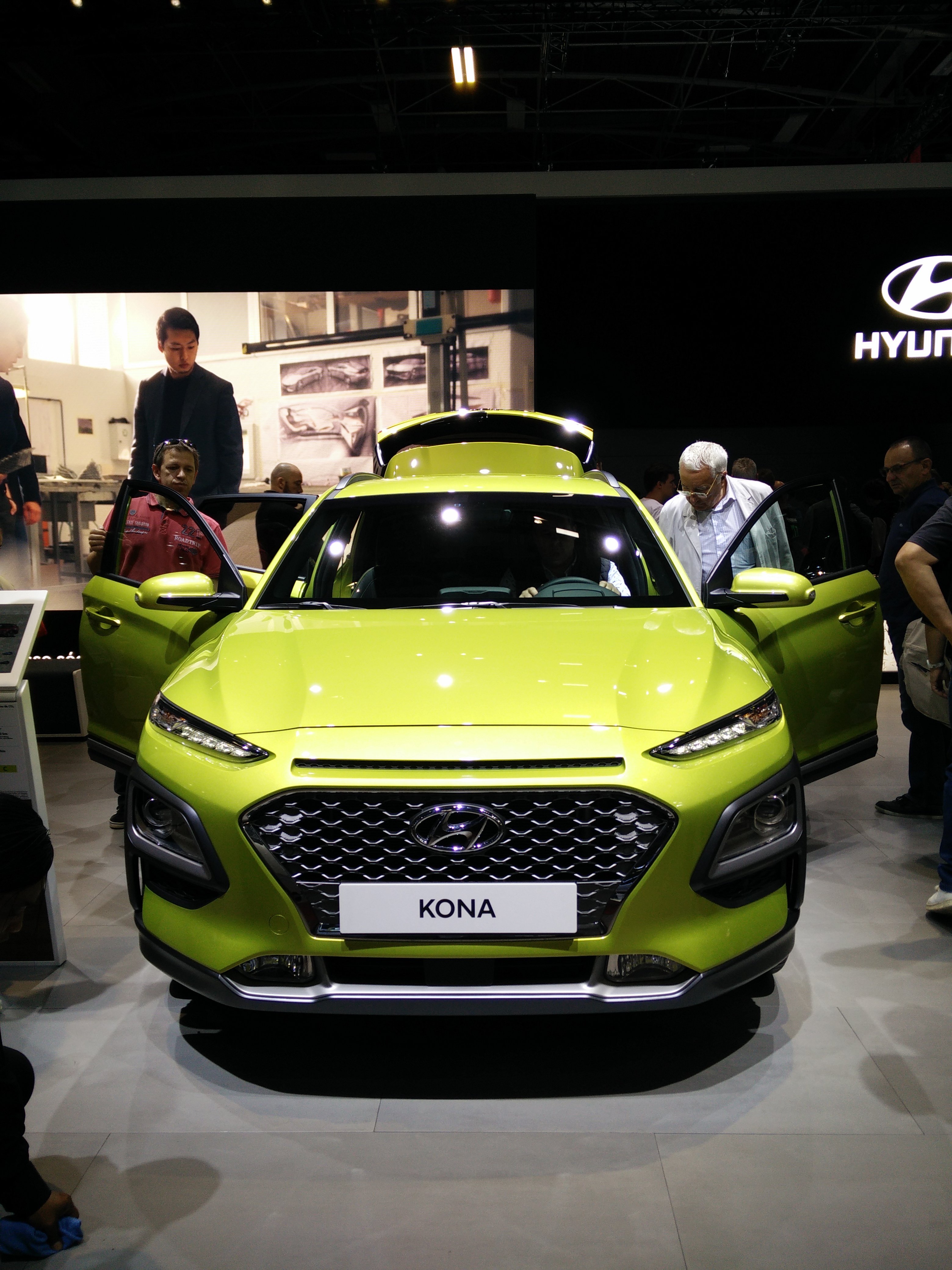 Hyundai KONA al Salone Auto di Parigi 2018