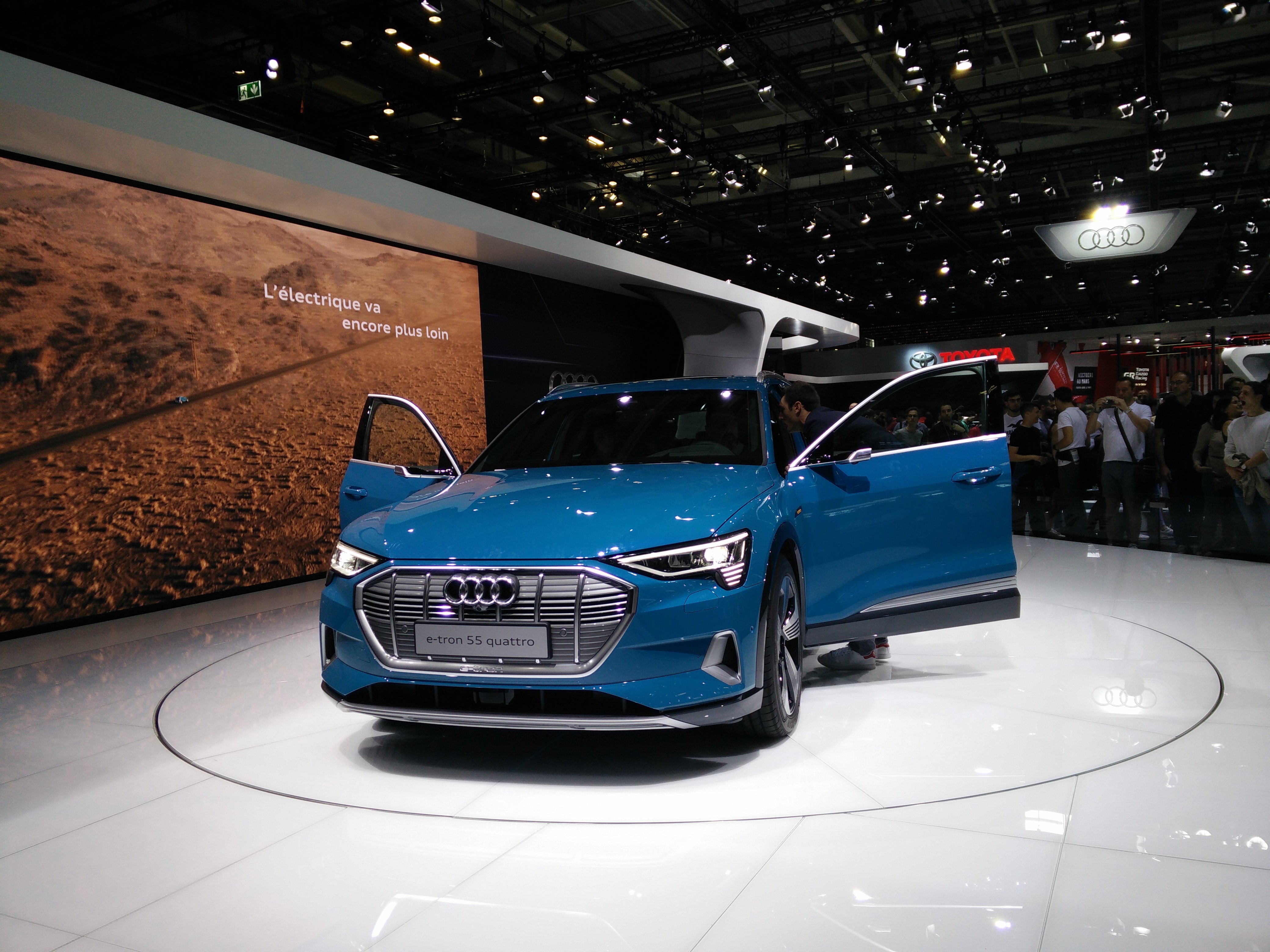 Nuova Audi e tron s5 al Salone di Parigi 2018