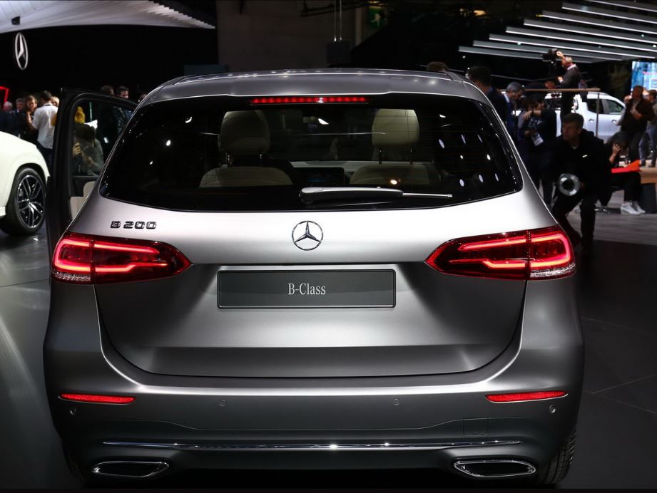 Posteriore nuova mercedes classe B 2019