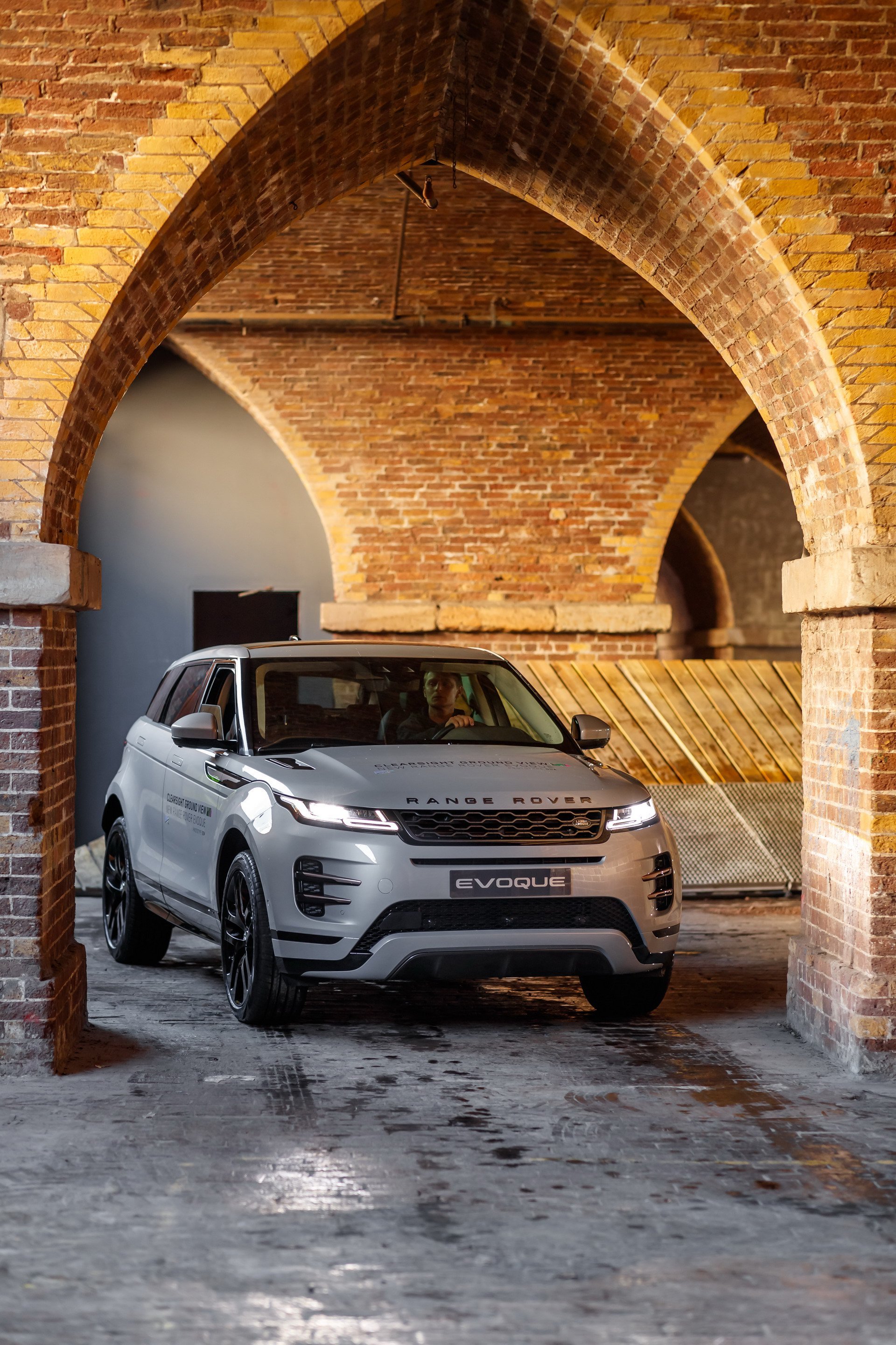 Immagini ufficiali Range Rover Evoque 2019