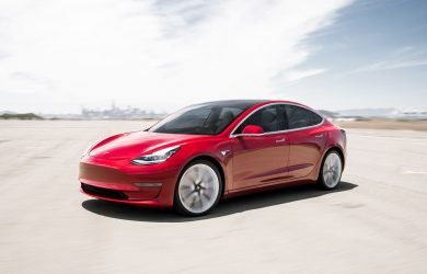 Informazioni e foto nuova Tesla 3 2019