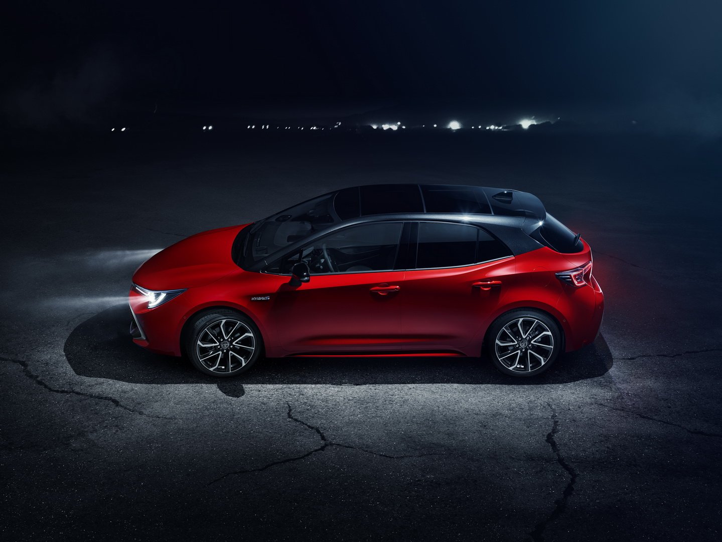 Immagine fiancata nuova Toyota Corolla 2019 hatchback