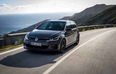 Nuova Volkswagen Golf GTI TCR 2019 Foto e prezzo
