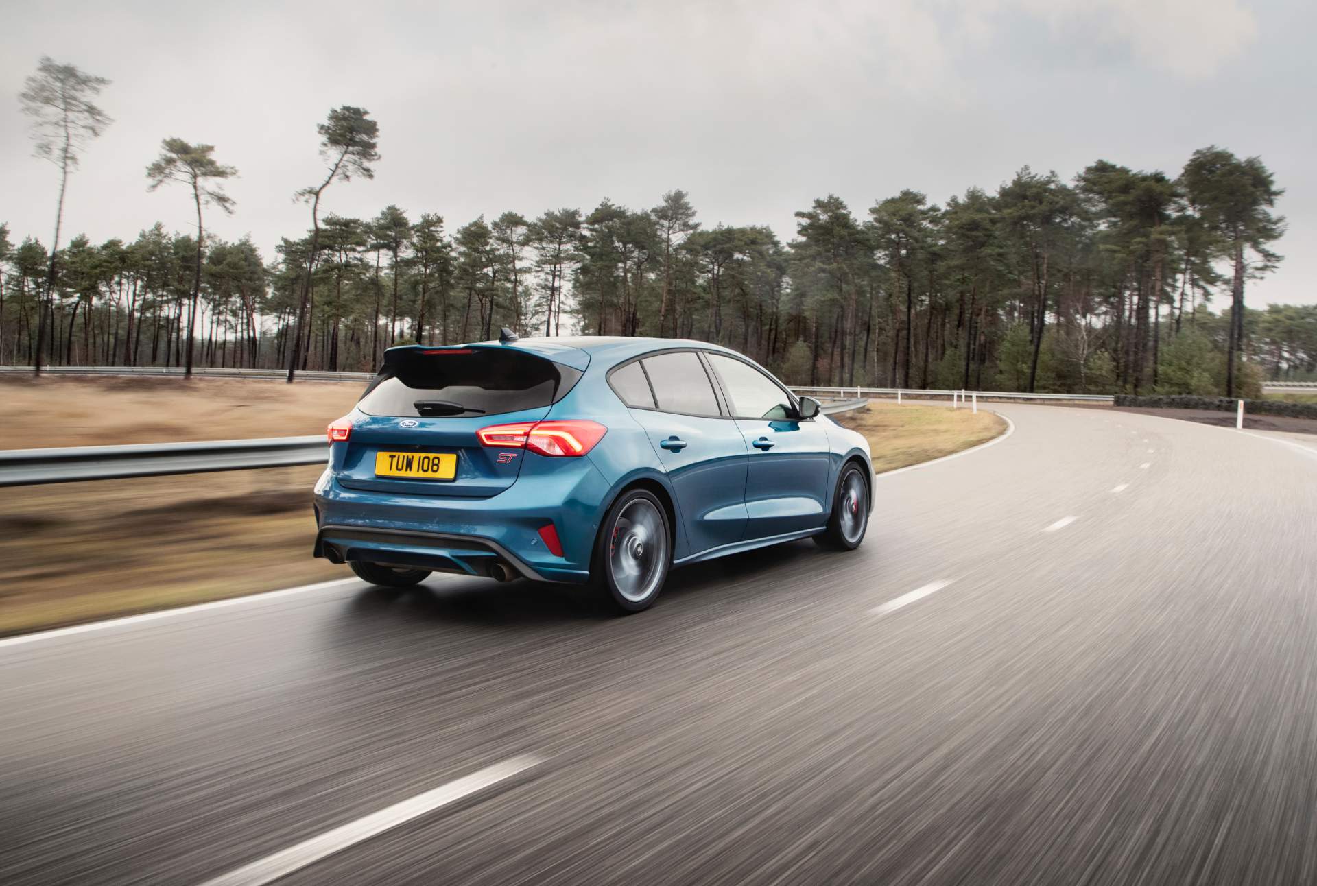 Immagine posteriore nuova Ford Focus ST