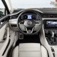 Nuovo volante e sistema infotainment Volkswagen Passat 2019