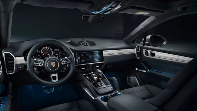 Immagine Interni nuova Porsche Cayenne Coupe 2019
