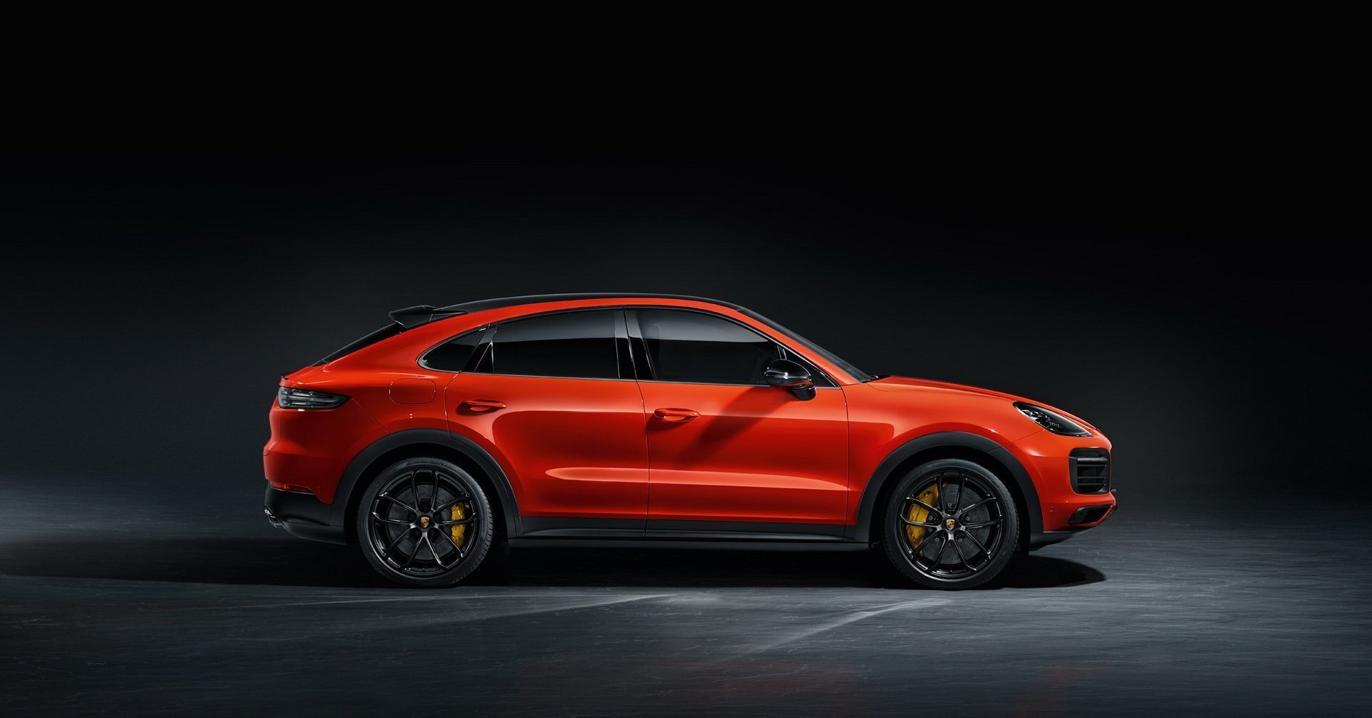 Immagine fiancata nuova Porsche Cayenne Coupe 2019