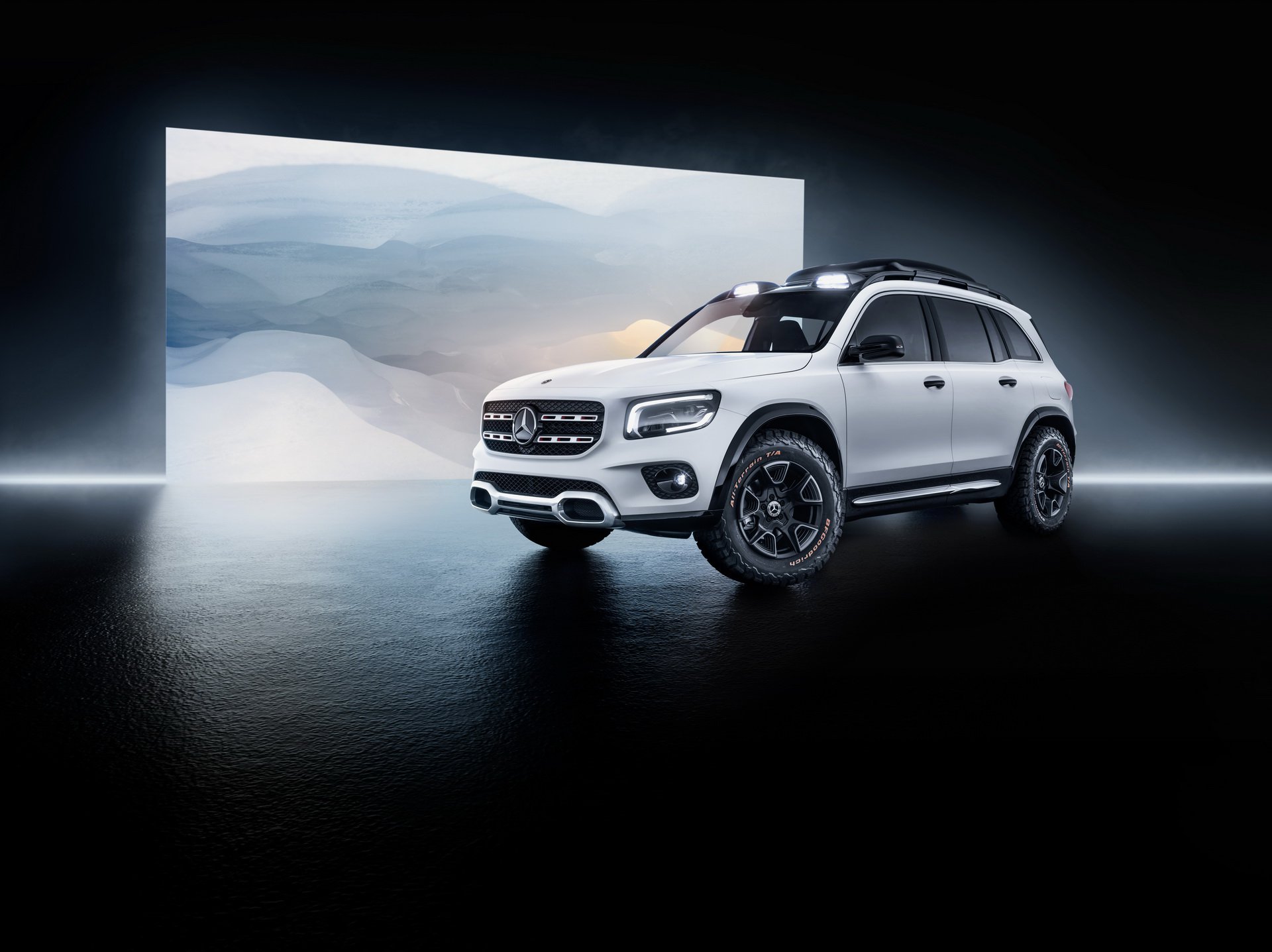 Concept nuovo Suv Mercedes GLB 2020