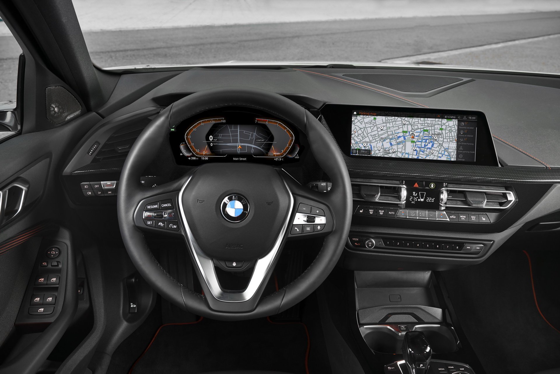 Interni nuova BMW Serie 1 2019