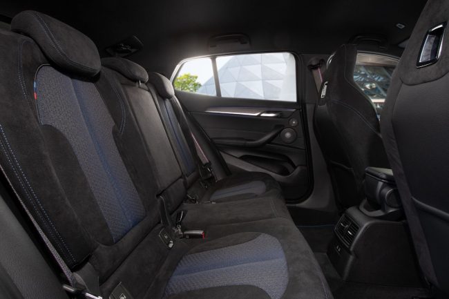 Sedili posteriori nuova BMW X2 M35i Sedili posteriori nuova BMW X2 M35i