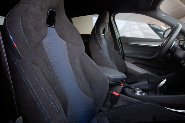 Sedili sportivi nuova BMW X2 M35i Sedili sportivi nuova BMW X2 M35i
