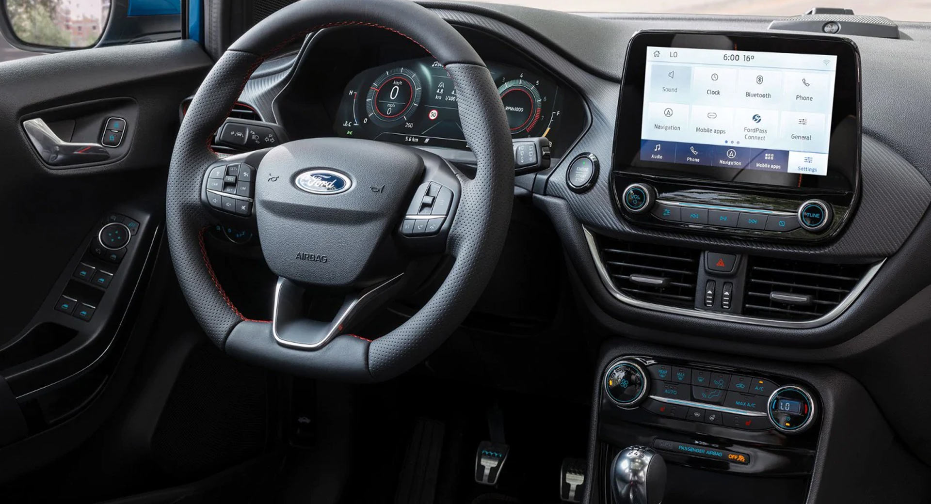 Foto interni nuovo suv Ford Puma
