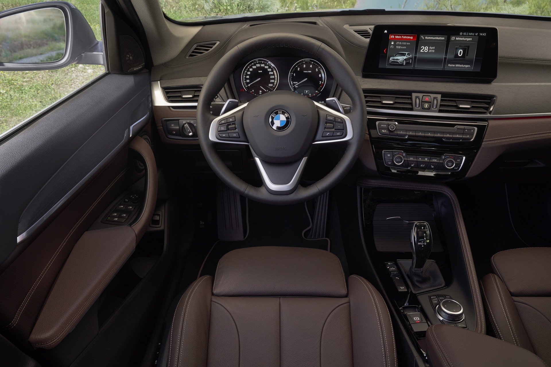 Volante nuova BMW X1 restyling