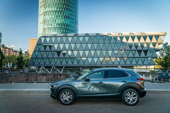 Foto fiancata nuovo Mazda CX 3 2019 Foto fiancata nuovo Mazda CX 3 2019