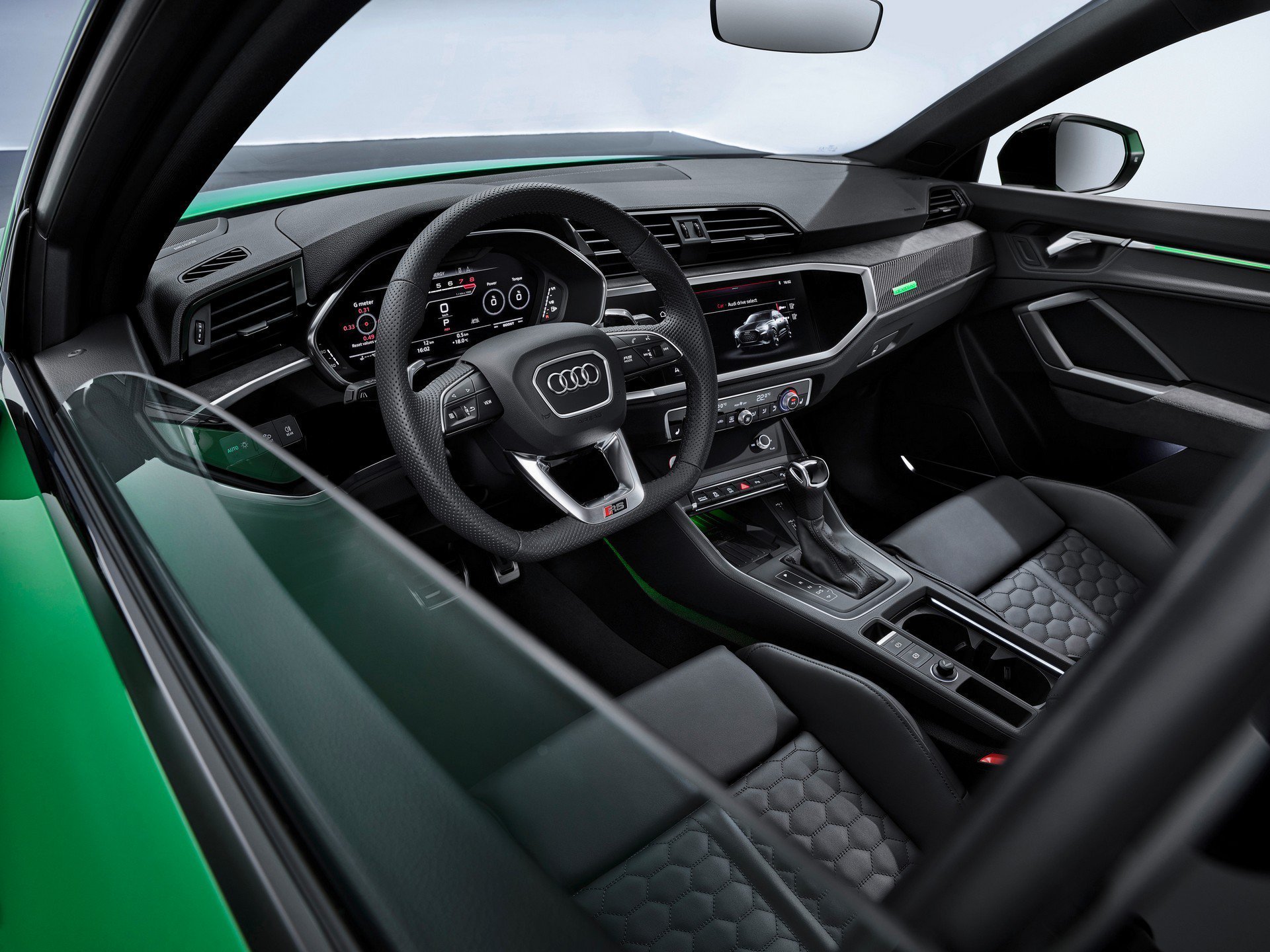 Immagine interni nuova Audi RS Q3 Sportback