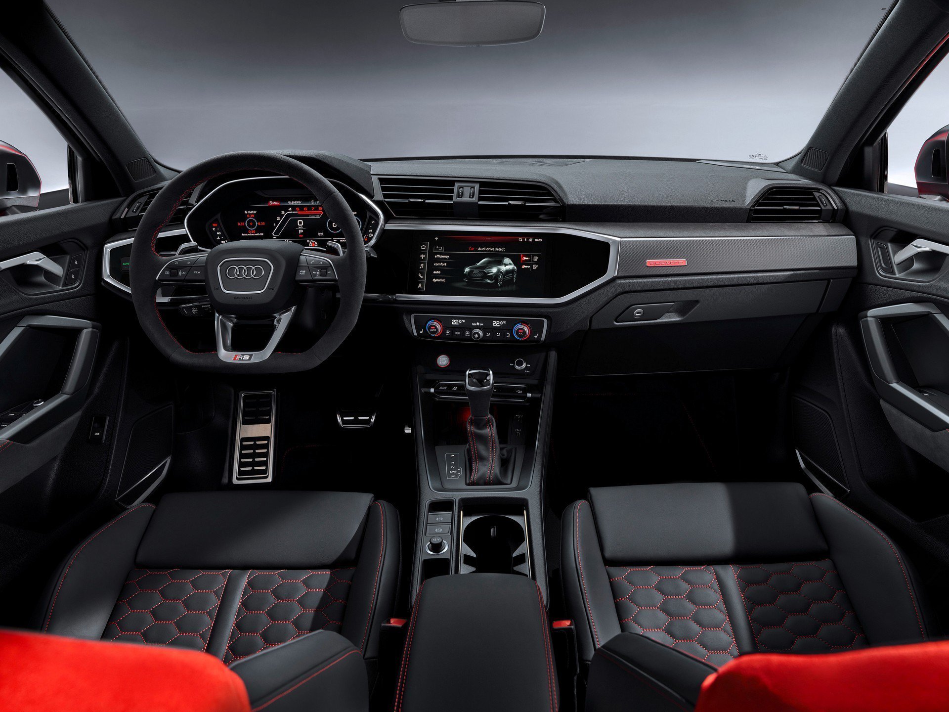 Immagine interni nuova Audi RS Q3