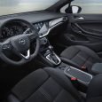 Nuovi interni Opel Astra 2020