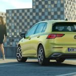 Immagine ufficiale posteriore nuova Volkswagen Golf 8 2020