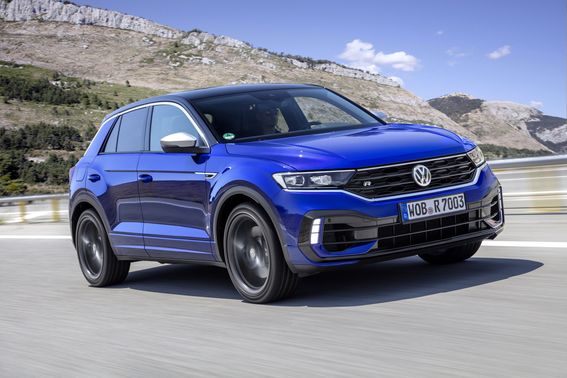 Nuova VW T Roc R da 300 cavalli
