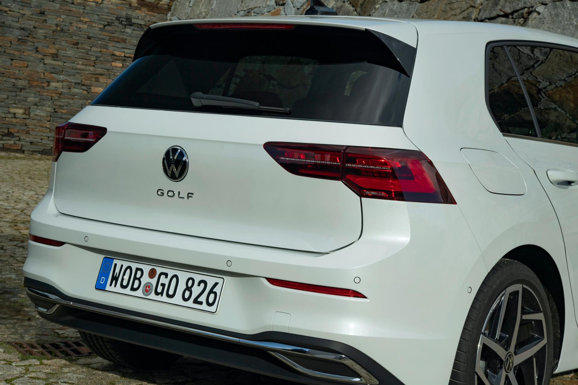 Dettaglio posteriore nuova Golf 8