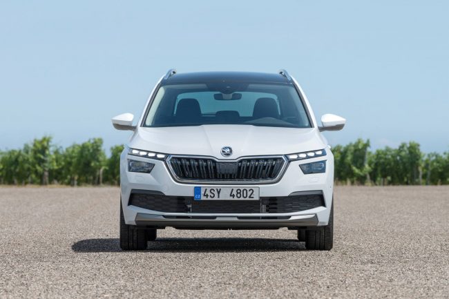 Immagine frontale nuova Skoda Kamiq