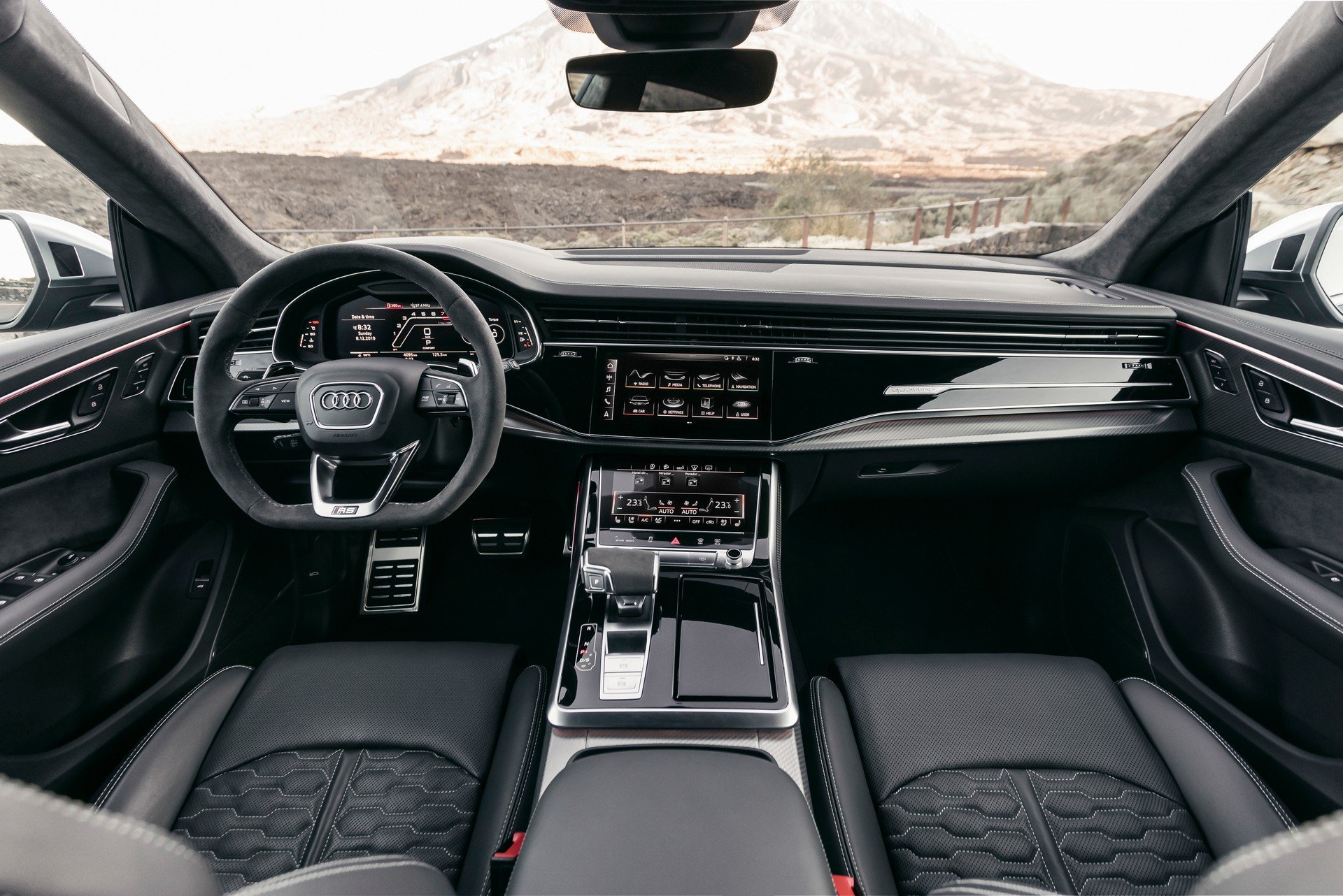 Immagine interni nuovo Audi RS Q8 2020