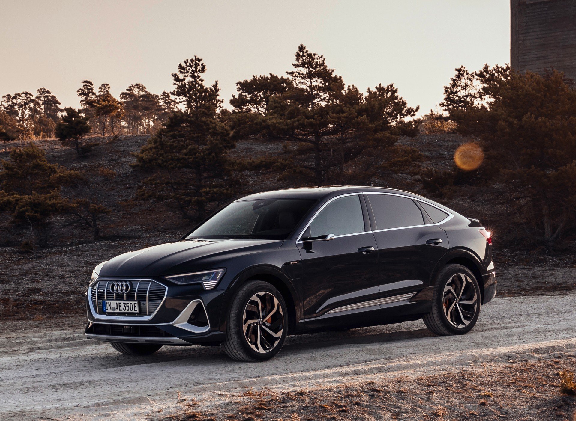 Nuovo crossover coupe Audi e tron Sportback