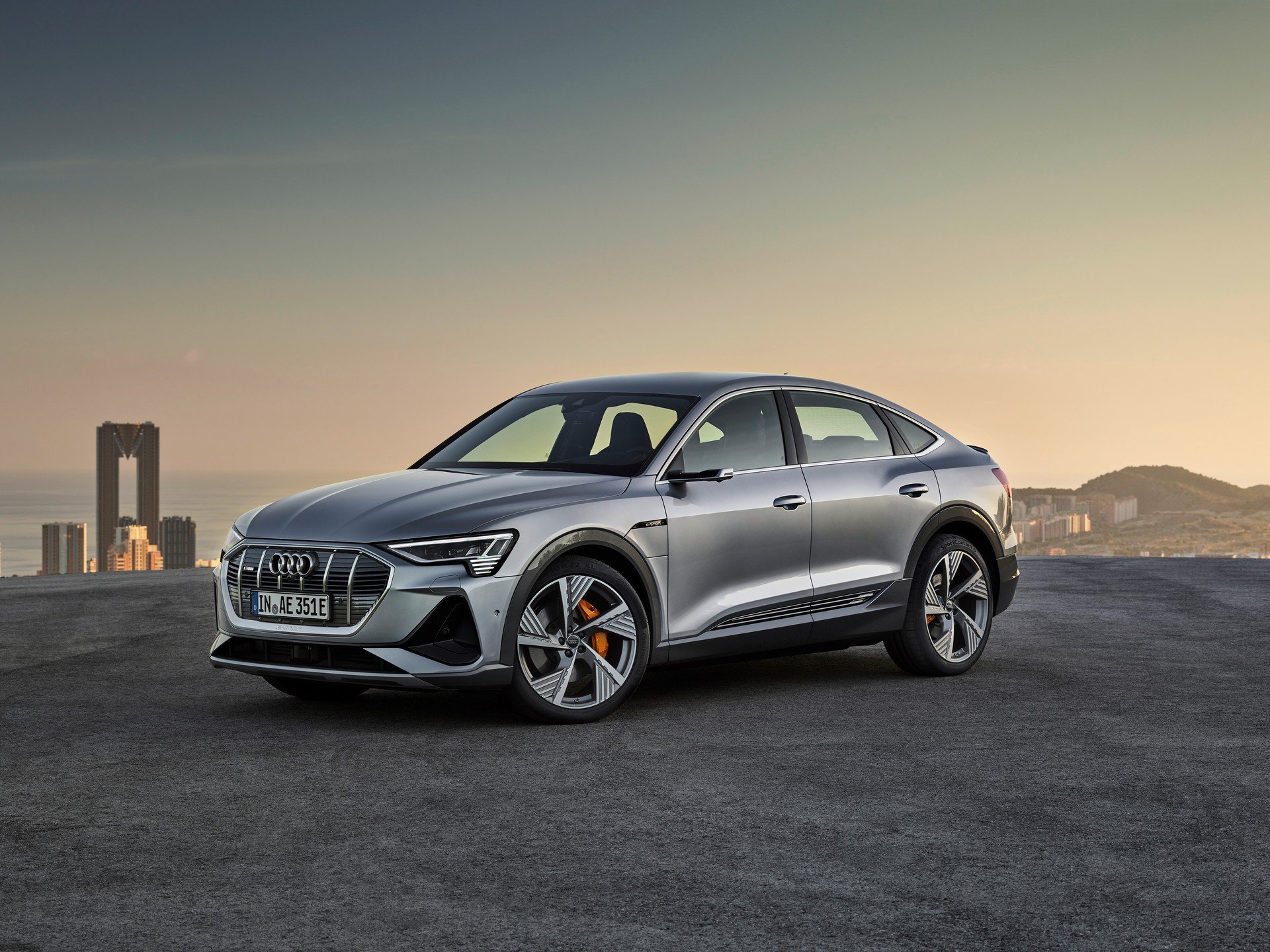 Prezzi e Foto nuova Audi e tron Sportback 2020