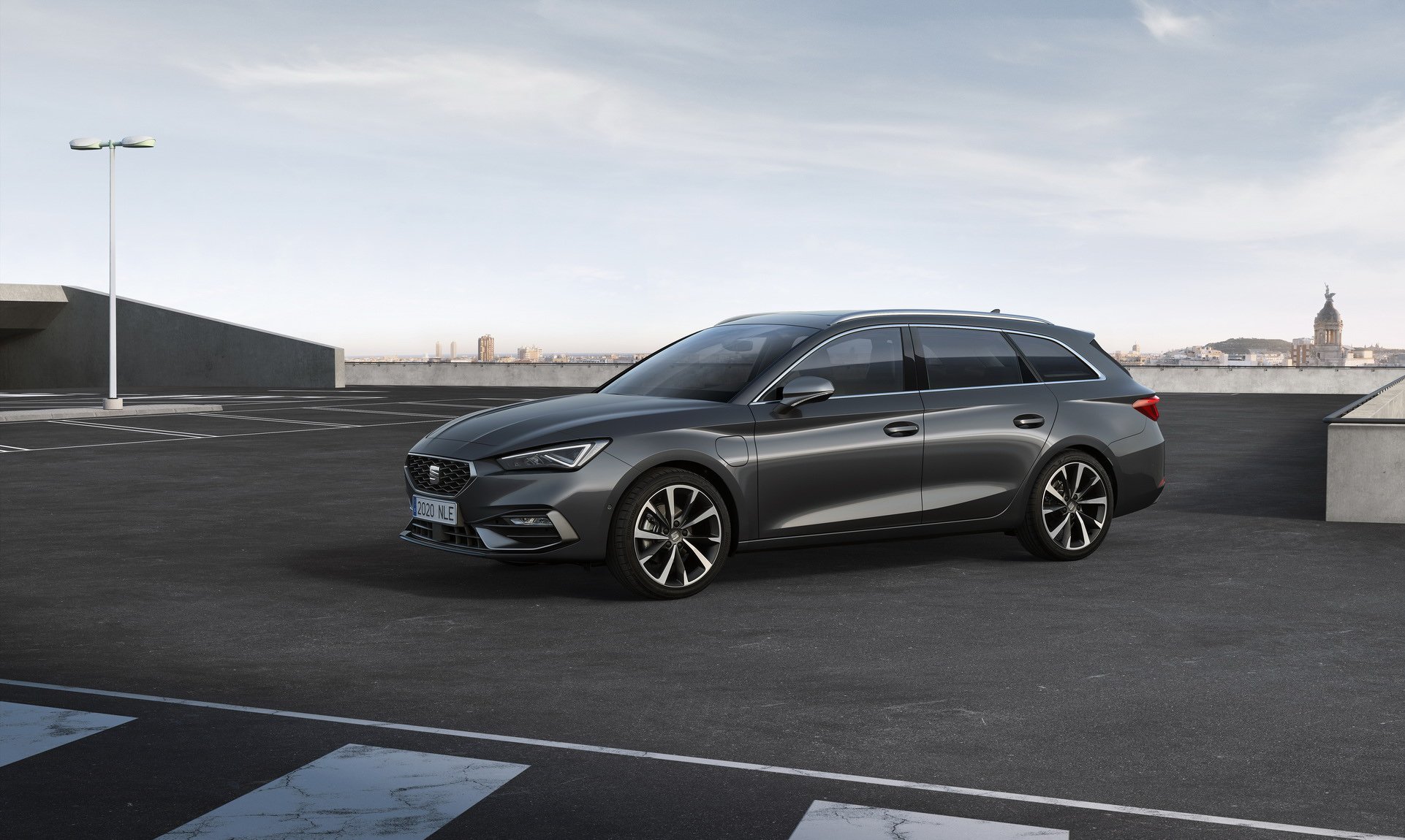 Foto Nuova Seat Leon Sportstourer wagon 2020