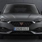 Foto frontale nuova Cupra Leon 2020 anche ibrida