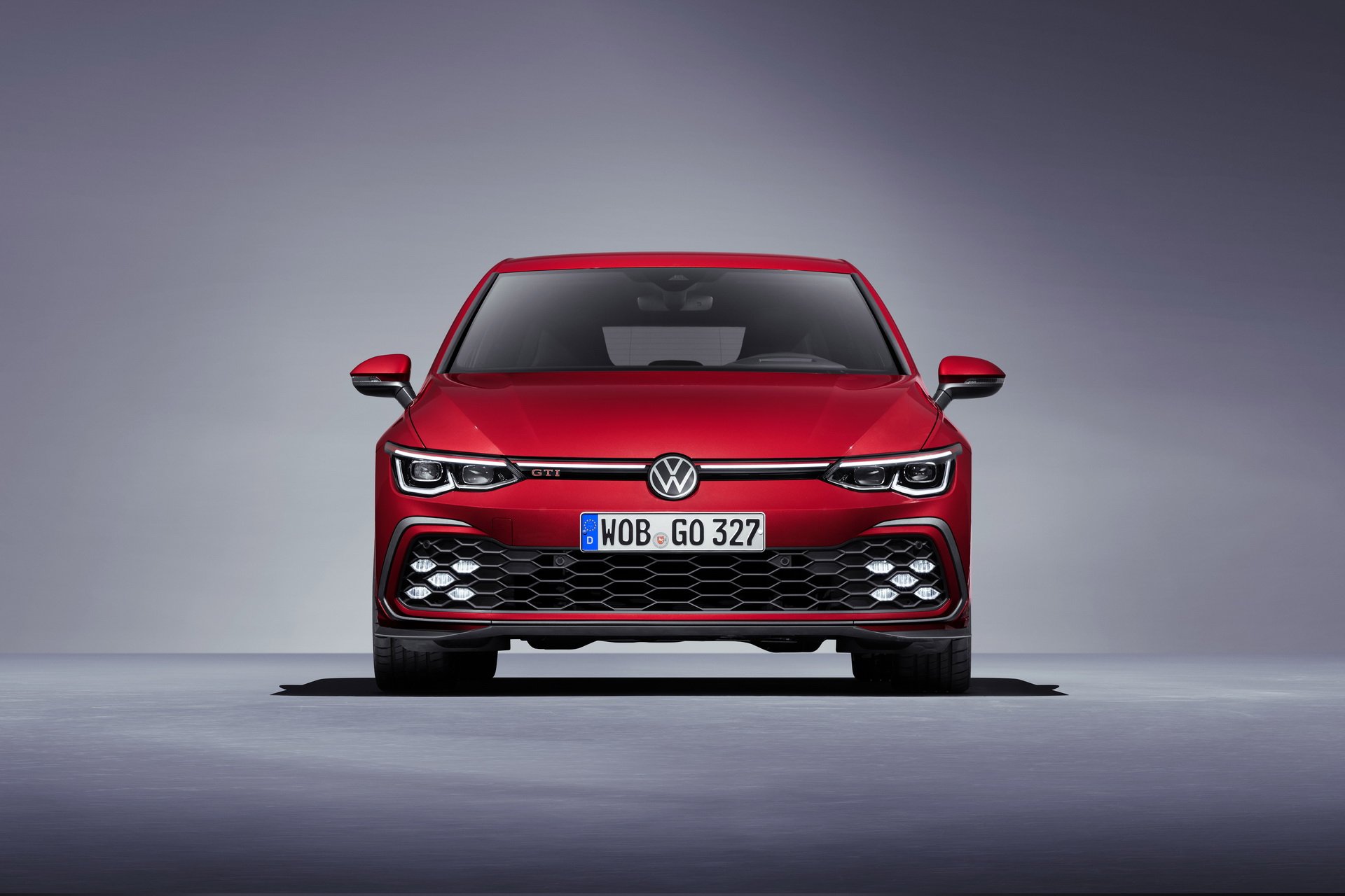 Immagine frontale nuova Volkswagen Golf 8 GTI 2020