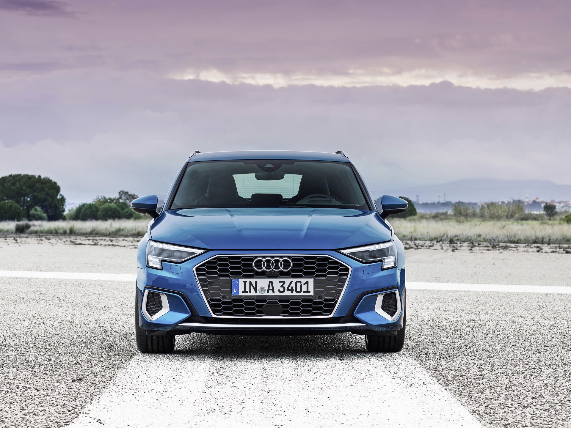 Immagine frontale nuova Audi A3 Sportback 2020