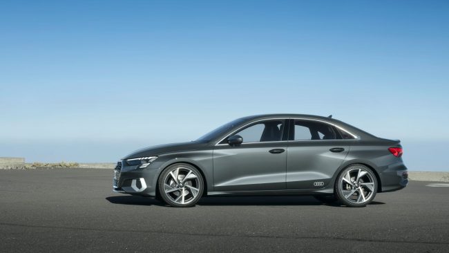 Immagine fiancata nuova Audi A3 Sedan 2020 Immagine fiancata nuova Audi A3 Sedan 2020