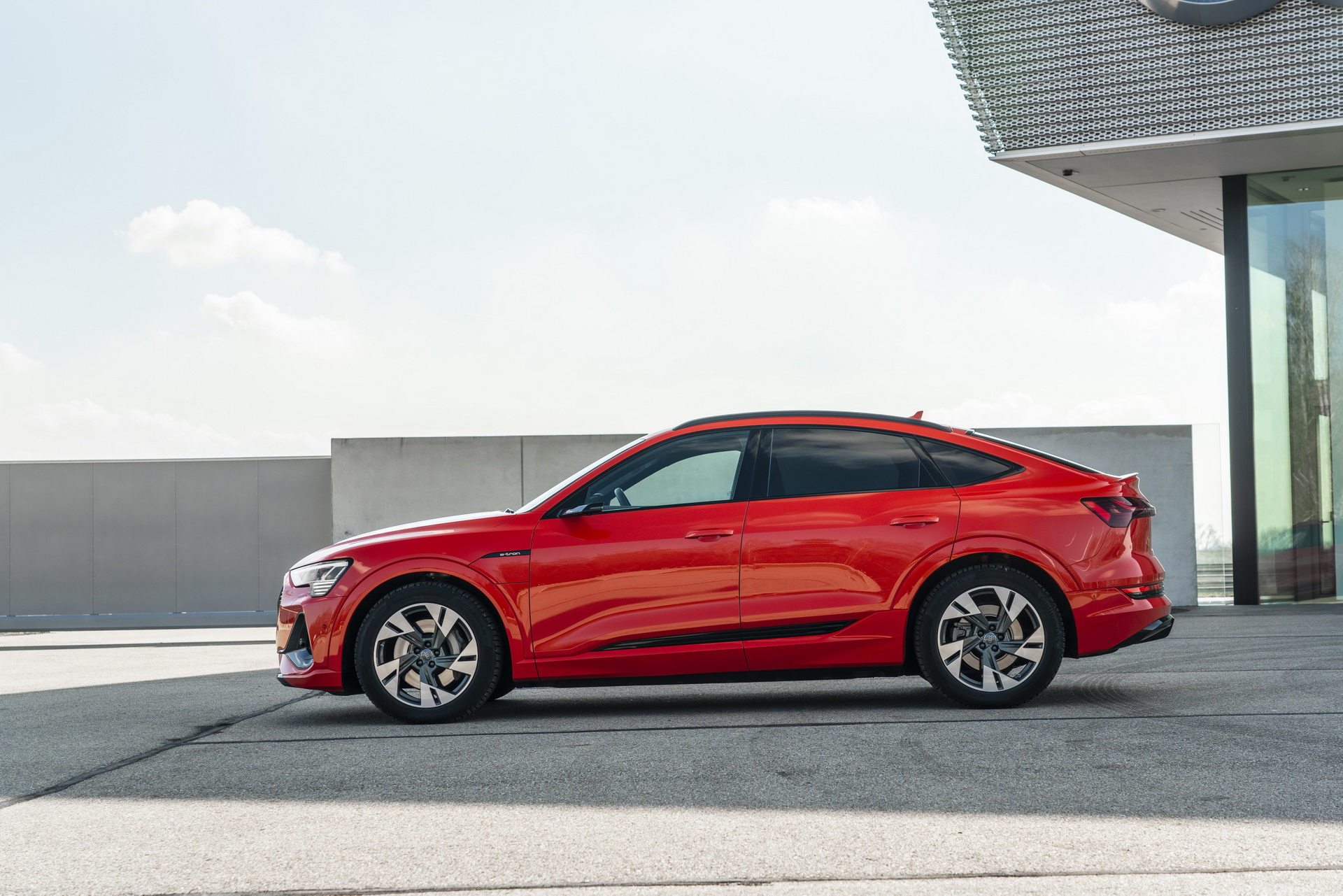 Nuova Audi E Tron Sportback 2020 Foto e prezzo