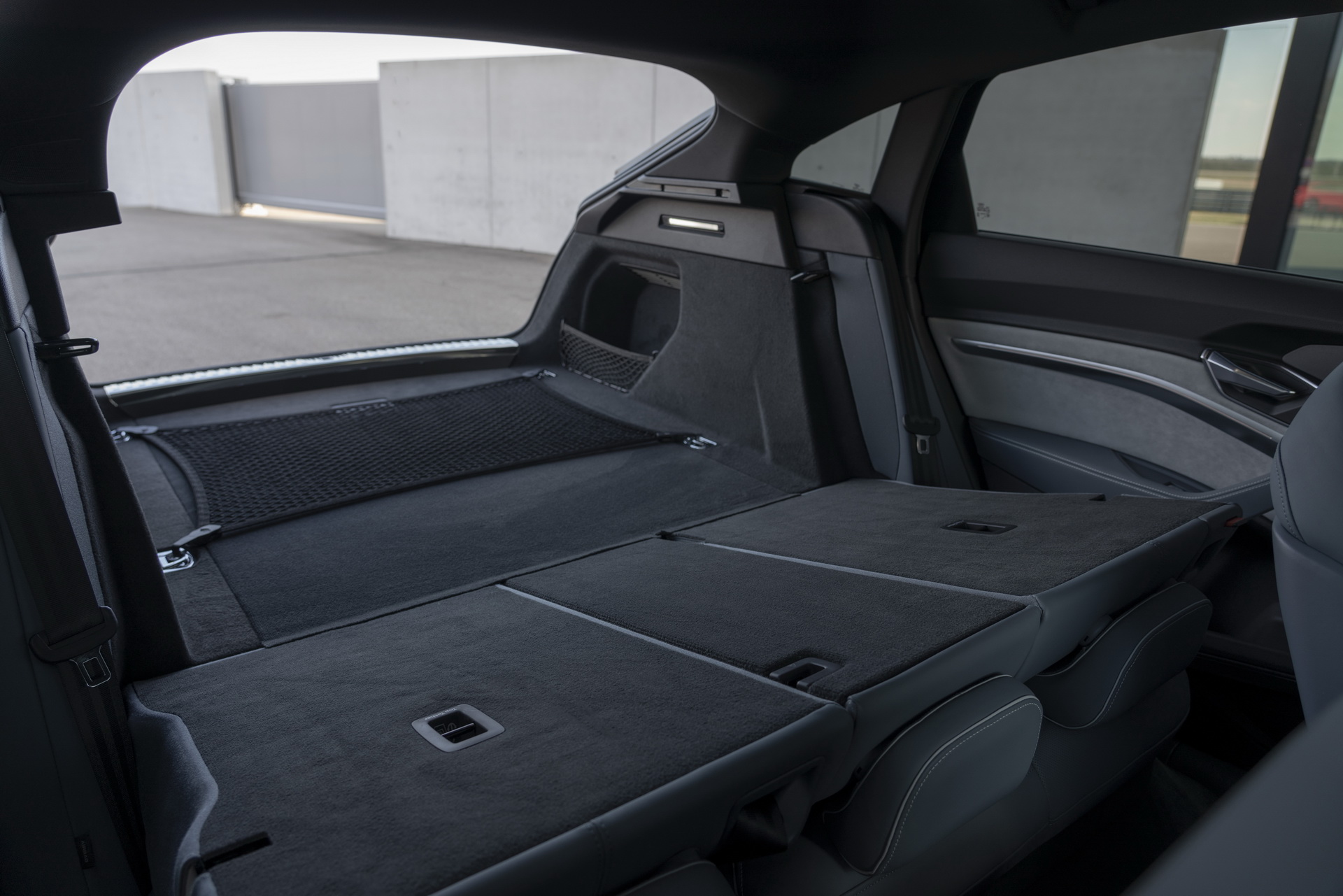 Vano bagagli Audi E Tron Sportback