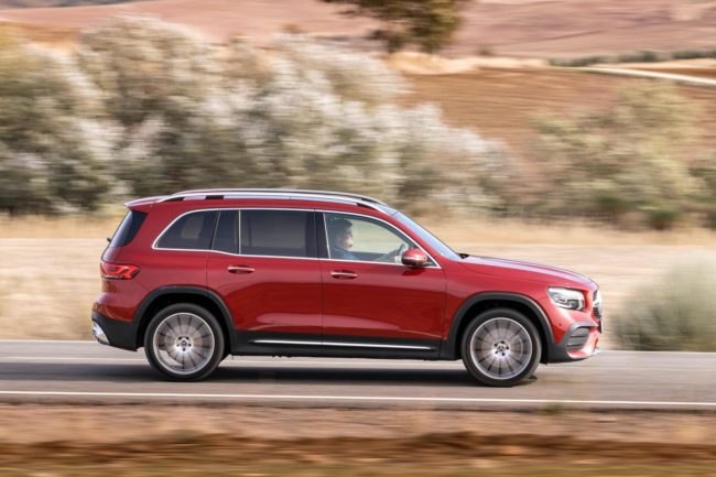 Fiancata nuovo Mercedes GLB Fiancata nuovo Mercedes GLB