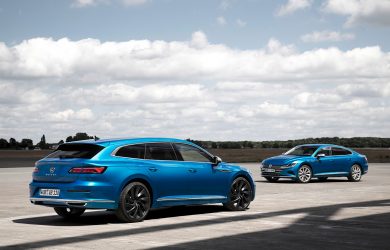 Nuova Volkswagen Arteon restyling shooting brake e ibrida 2020